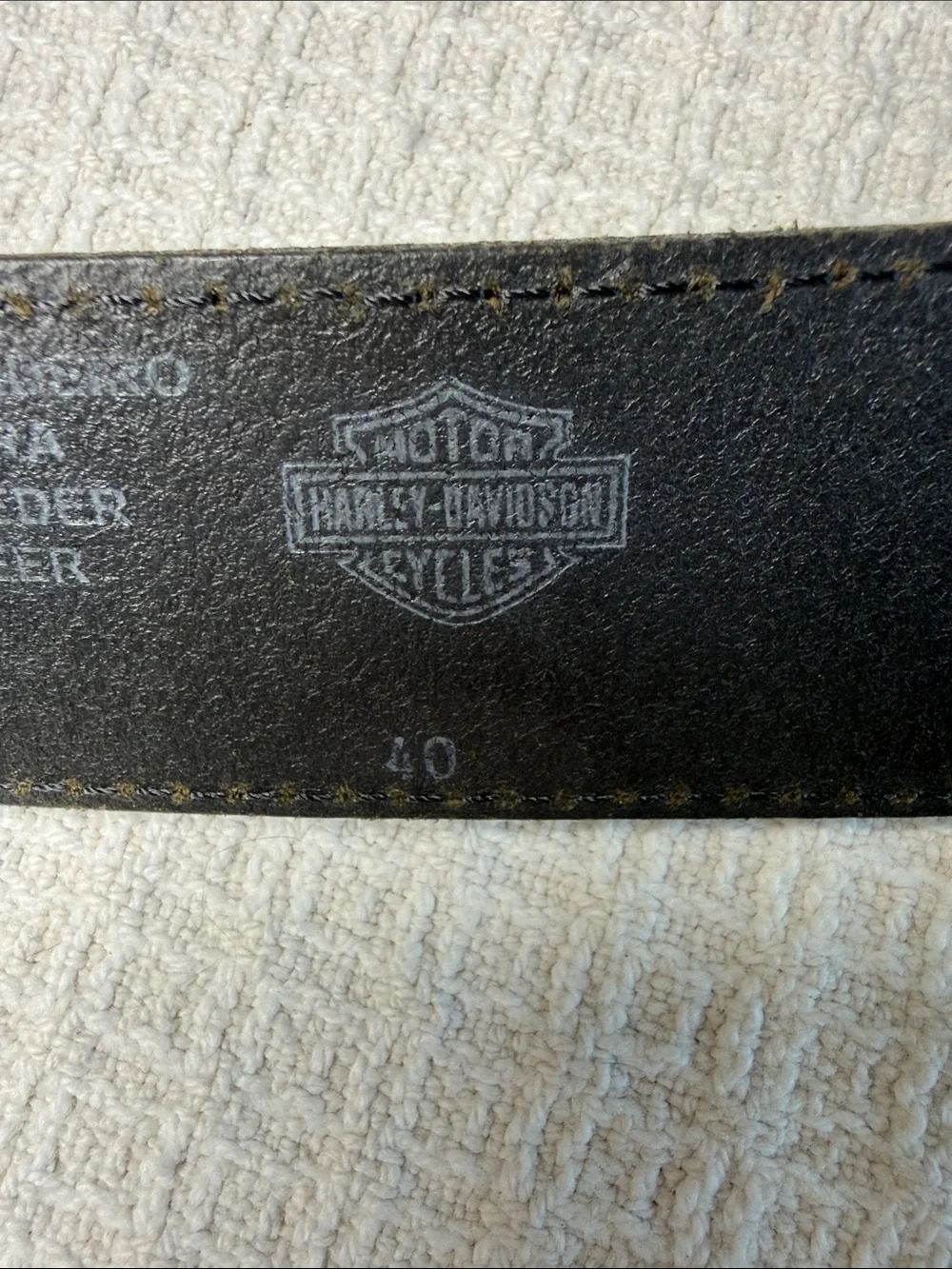 Harley Davidson Black leather belt size 40